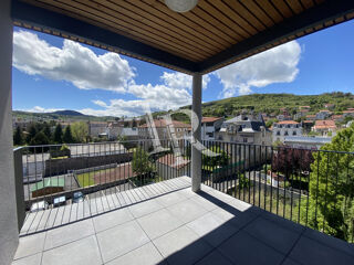  Appartement à louer 2 pièces 56 m²