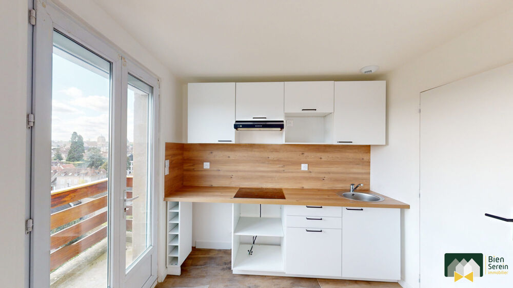Location Appartement T1 RÉNOVÉ AVEC VUE PANORAMIQUE - DREUX ! Dreux