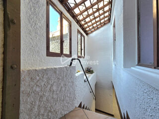  Immeuble � vendre 755 m�