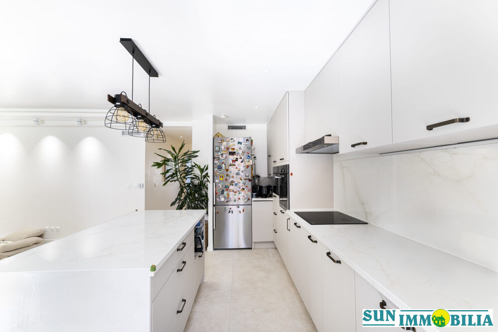 � vendre  Appartement Saint-Laurent-du-Var (06700)