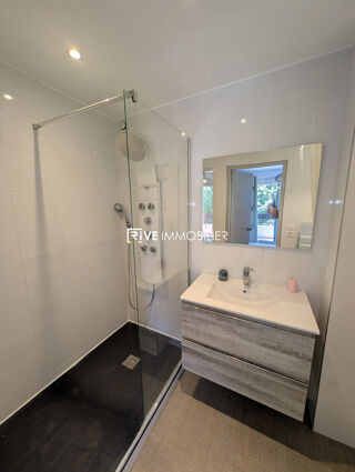  Appartement à louer 2 pièces 40 m² Thonon-les-bains