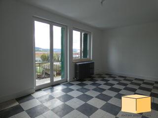  Maison à louer 7 pièces 164 m²