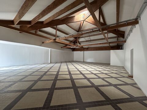   Beau local 198 m² centre Palais sur Vienne 