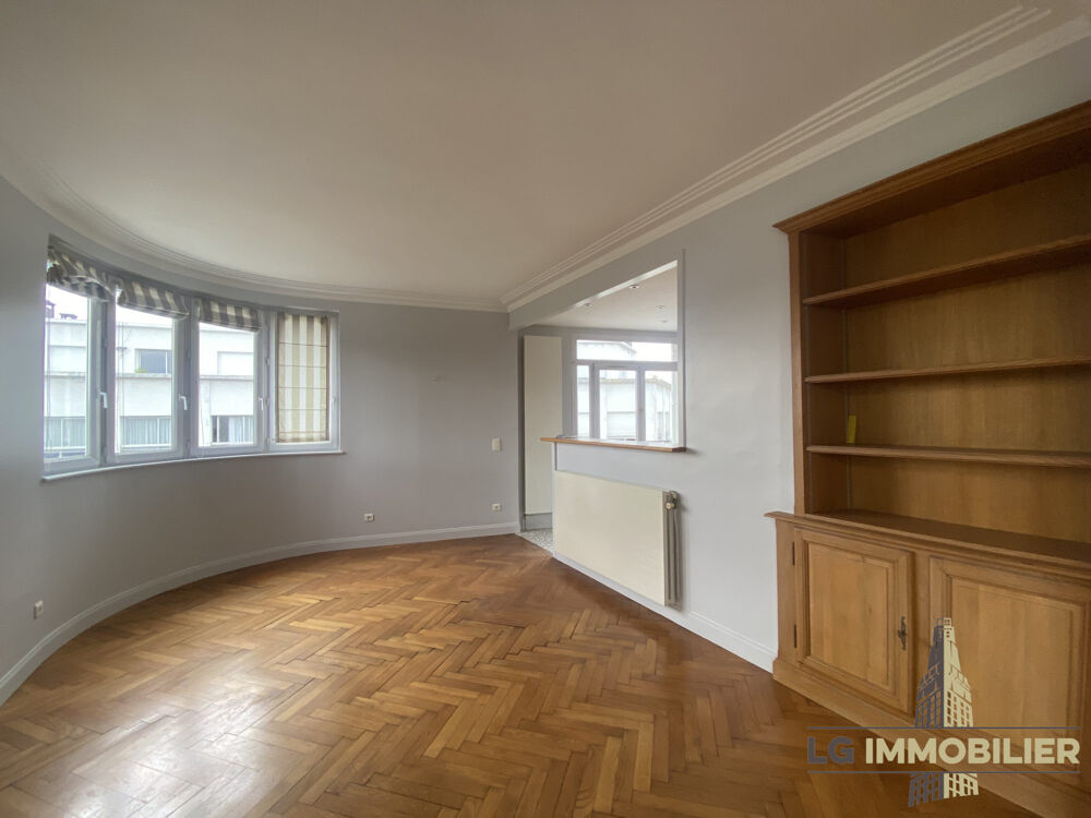 Location Appartement CENTRE-VILLE - TYPE 3 AVEC BALCON, CAVE, PARKING Amiens