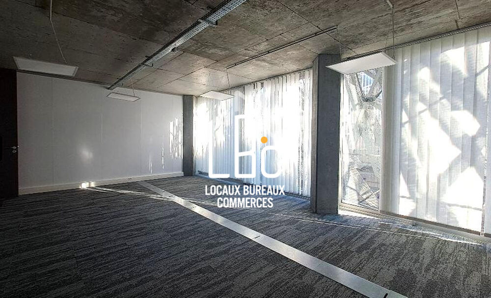   Nantes- Bureaux à louer 643 m2 Nantes