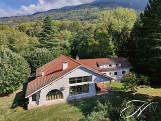  Maison à vendre 8 pièces 375 m²