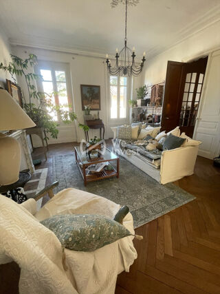  Maison à vendre 7 pièces 218 m²