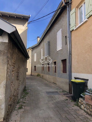  Immeuble � vendre 179 m�