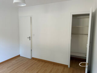  Appartement à louer 3 pièces 60 m²