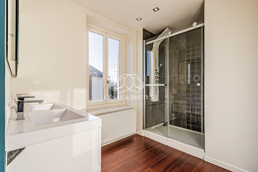  vendre  Maison Tassin-la-Demi-Lune (69160)