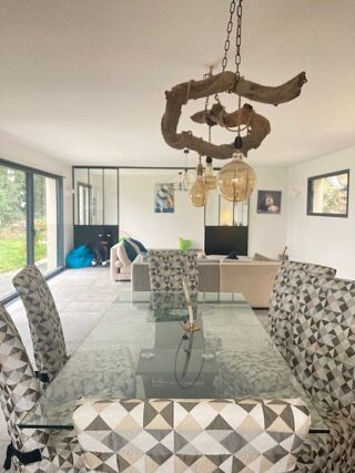  Maison � vendre 6 pi�ces 201 m�