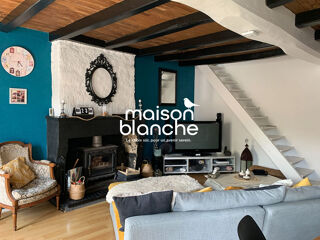 Vente Maison CHARENTAISE PROCHE SURGERES - 3 PIECES - EXTERIEUR Saint-pierre-la-noue