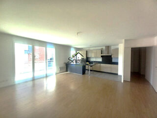  Appartement à vendre 5 pièces 96 m²