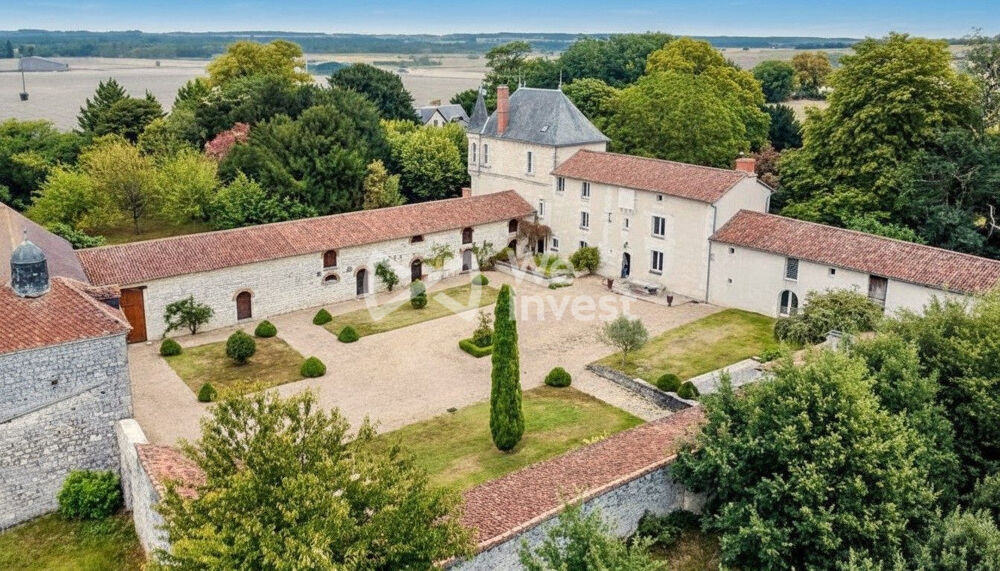 Un cadre idyllique pour une vie de rêve à la campagne, cette p