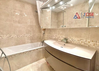  Appartement  vendre 4 pices 87 m