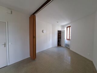  Appartement à louer 1 pièce 30 m²