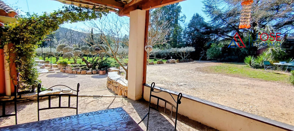 Vente Maison Maison de plain-pied – accès rivière à pied – Vallée de Saint-michel-d'euzet