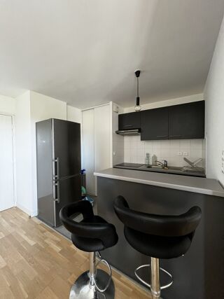  Appartement à louer 2 pièces 43 m²