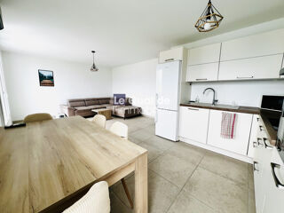  Appartement à louer 4 pièces 69 m²