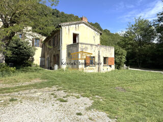  Maison � vendre 9 pi�ces 218 m�