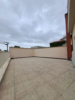  Appartement � louer 4 pi�ces 97 m�