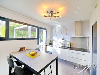  Appartement à vendre 5 pièces 133 m²
