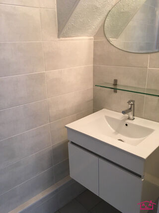  Appartement à louer 2 pièces 42 m²