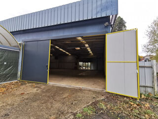 Parking / Garage  louer 30 m