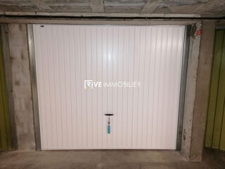  Parking / Garage à louer 14 m²