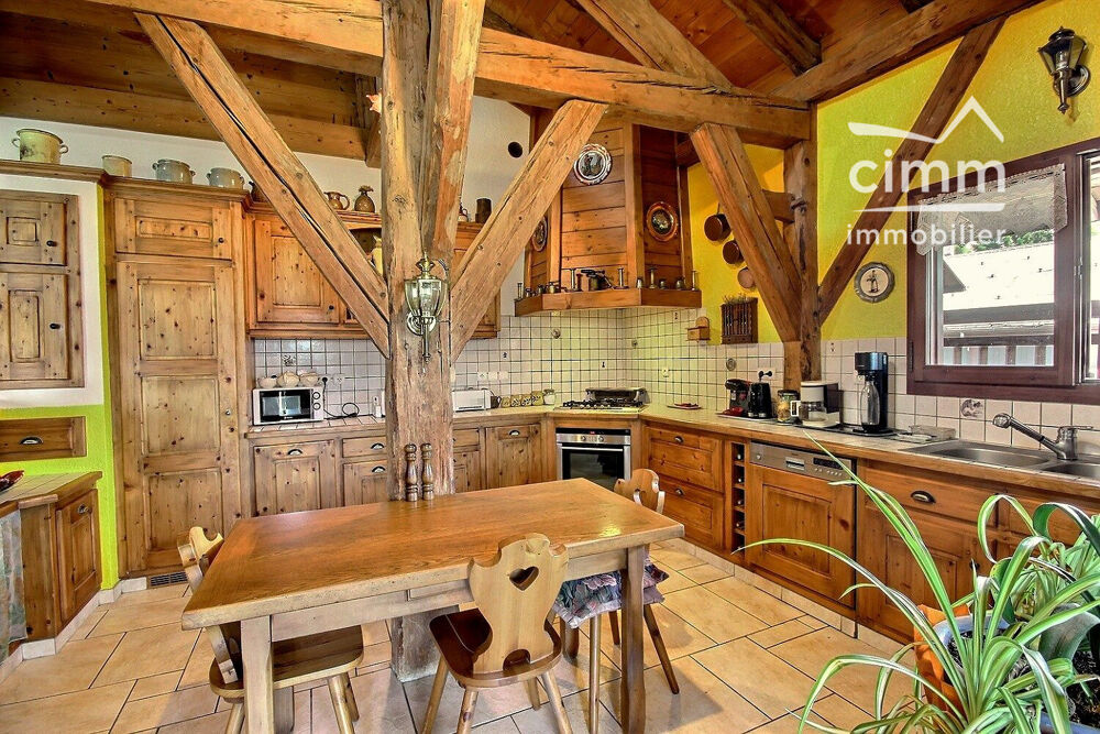 Maison 13 pièces 408 m² · à Verchaix · 408 m² · 2 500 000 €