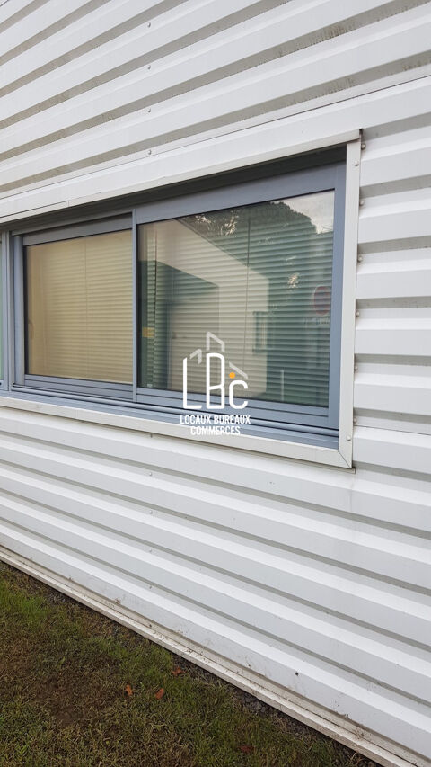   Nantes - Local professionnel avec locataire en place 