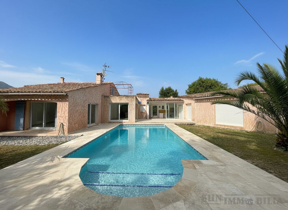 06610 La Gaude  Maison familiale 280 m², piscine, jardin et