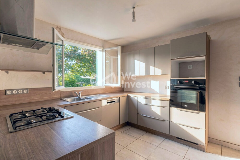 Vente Maison Maison familiale 5 pièces – 128,61 m² habitables (163 m² au Villefontaine