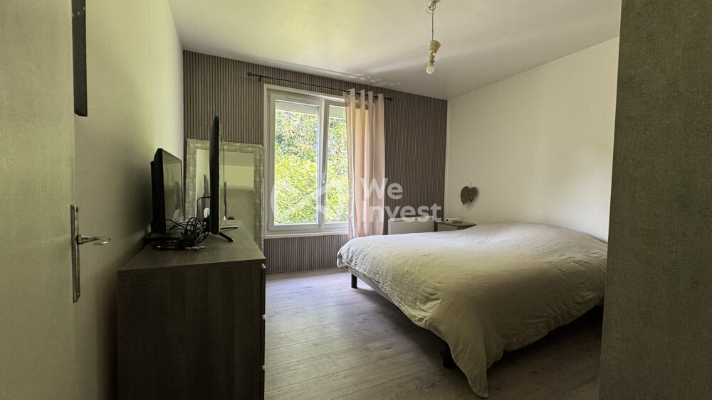 Vente Maison Domaine avec chenil professionnel sur plus de 1,37 hectare Nant-le-petit