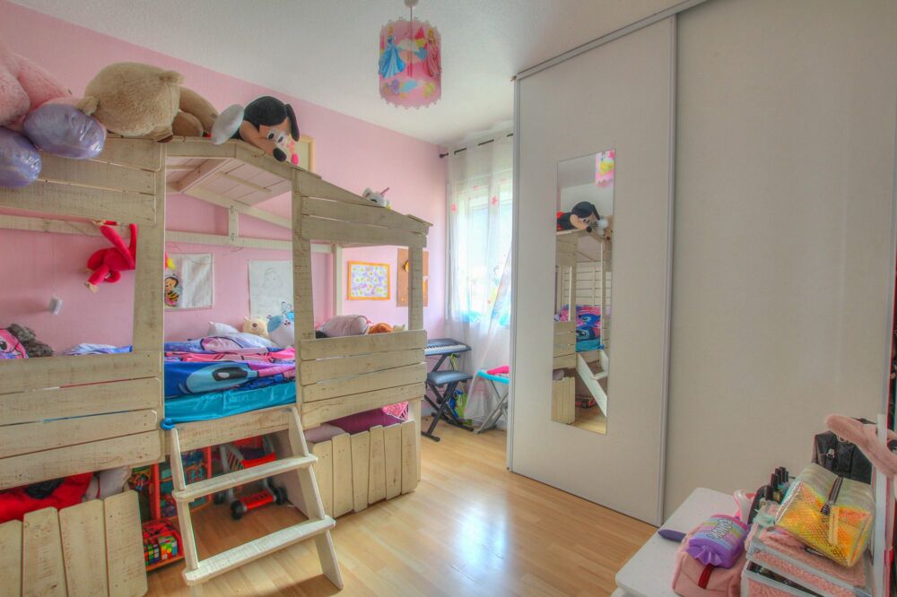  vendre  Maison Collonges (01550)