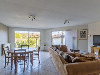  Maison � louer 6 pi�ces 148 m�