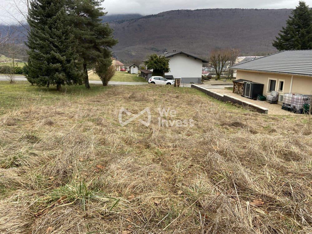 Vente Terrain Terrain constructible et viabilisé de 1 365 m² à Champfromie Champfromier