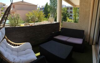  Appartement � louer 3 pi�ces 72 m� Marseille