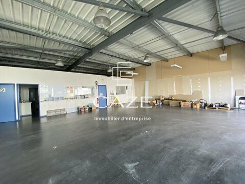   LOCAL A LOUER AVEC 2 000 M² DE STOCKAGE EXTERIEUR 