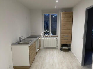  Immeuble � vendre 150 m� Chauffailles