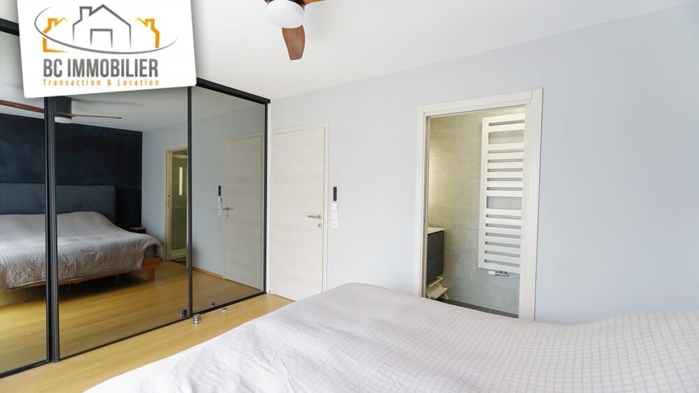 à vendre  Appartement Ornex (01210)