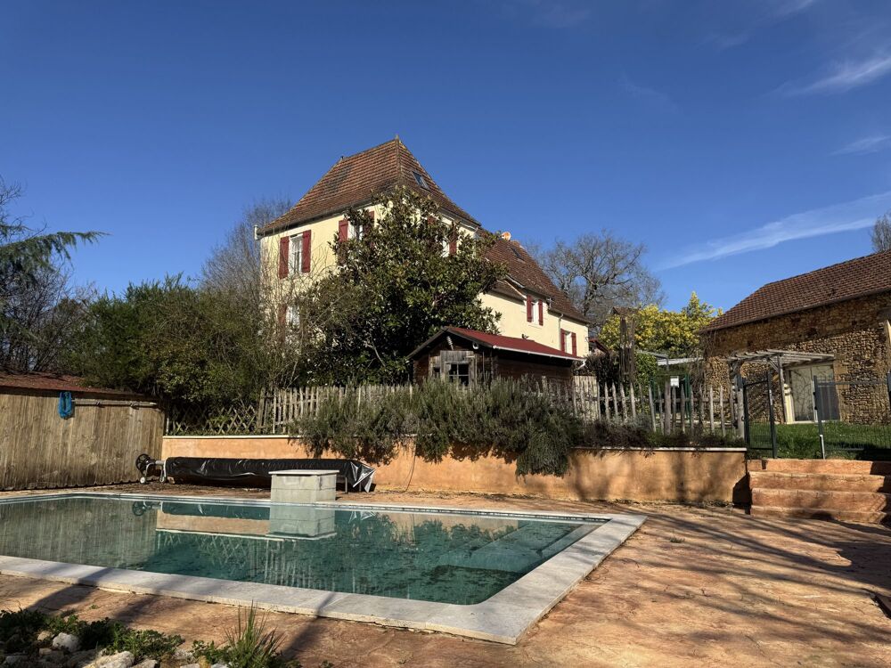 Charmante propriété avec gîte à vendre au coeur du Périgord