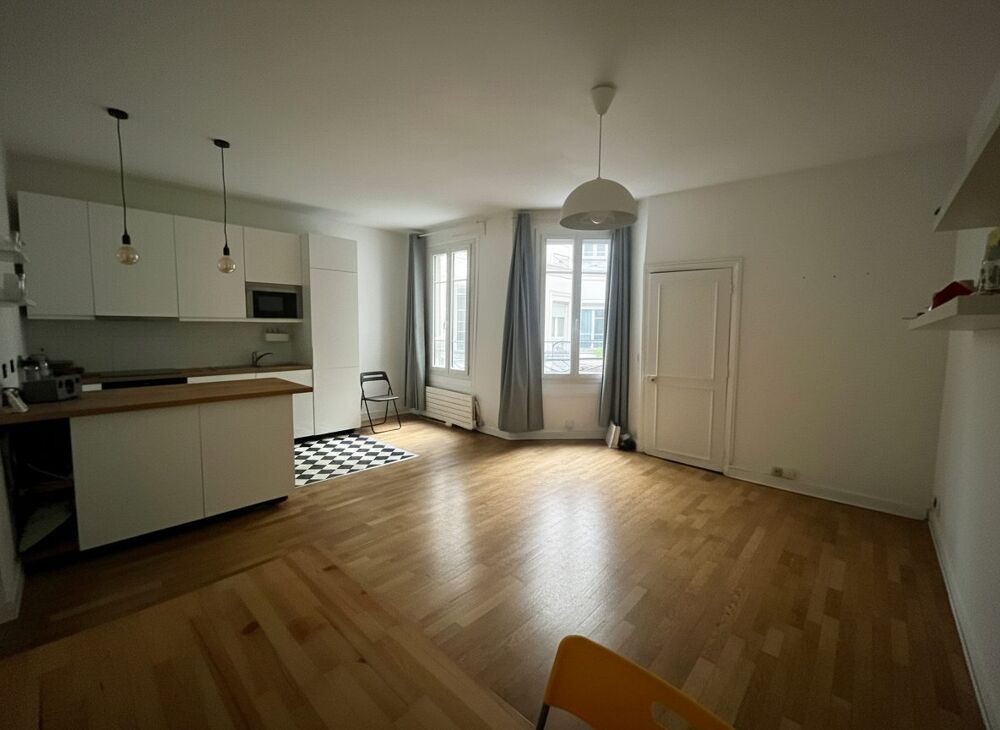 Appartement 1 pièce 44 m² · à Paris 10 · 44 m² · 450 000 €