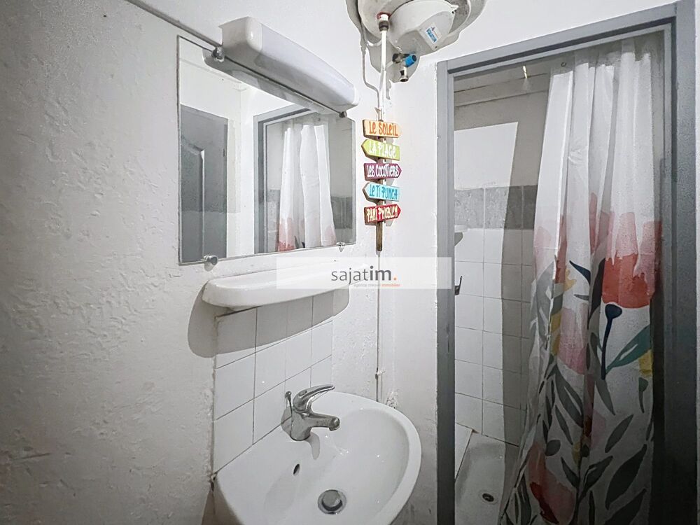 maison de ville composée d'un Studio de 25 m² et d'un T2 de 29