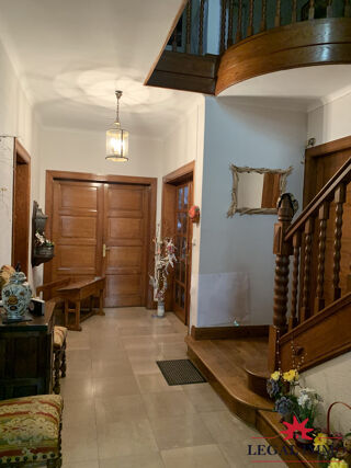  Maison � vendre 6 pi�ces 260 m�