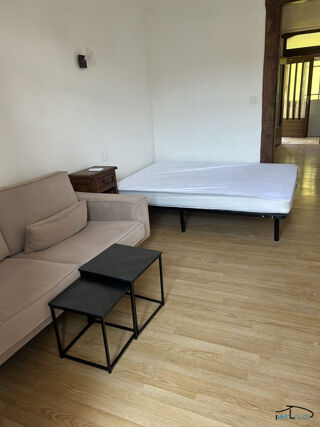  Appartement à louer 1 pièce 33 m²