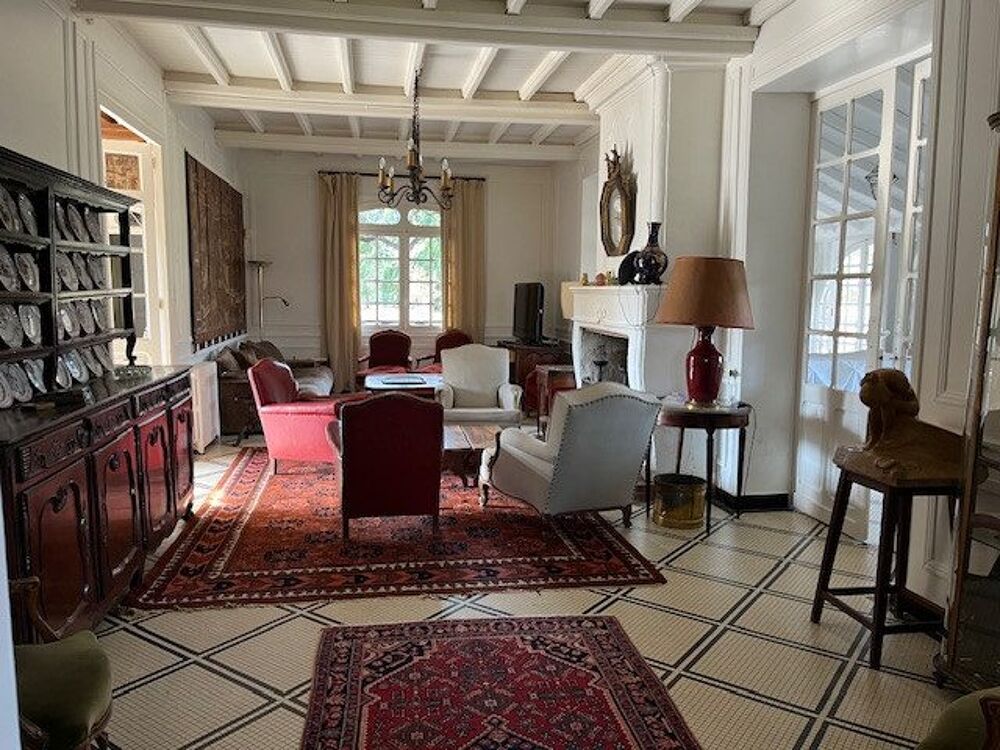à vendre  Maison Église-Neuve-d'Issac (24400)