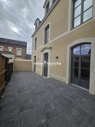  Maison à louer 5 pièces 146 m²