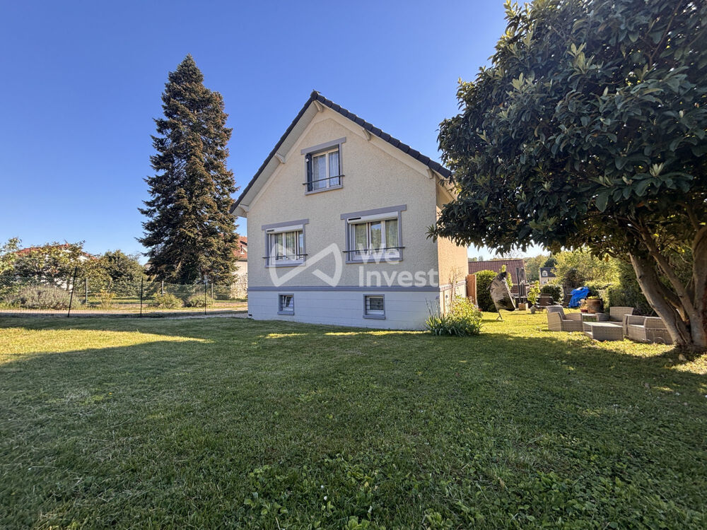 Maison briarde édifiée sur rez-de-jardin de 74m² habitable su