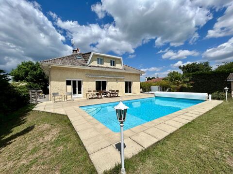   Maison  vendre Taluyers Maison - 6 pice(s) - 205 m